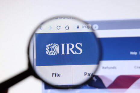 Does IRS Require Separate Bank Accounts?
