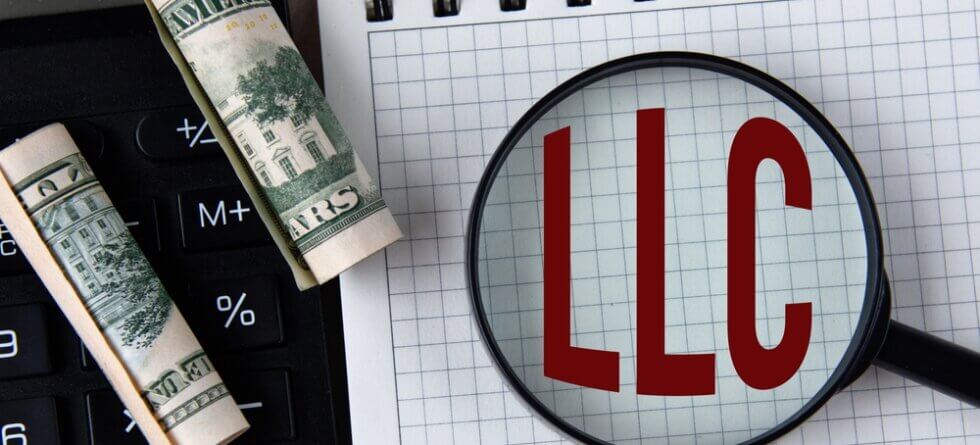 What Percentage Should I Pay Myself From My LLC?